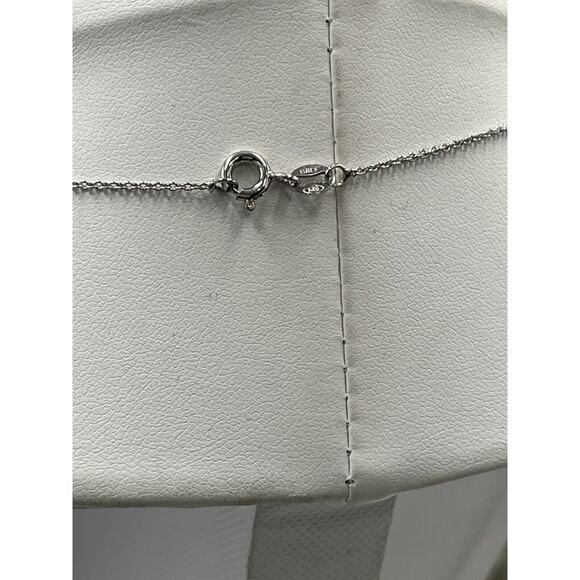925 Sterling Silver Stamped Genuine Diamonds Floral Key Motif Chain Necklace - Picture 4 of 15